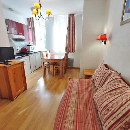 Pat 83, T2, Centre Luchon, Wifi, Casier A Skis, 4 Personnes Bagnères-de-Luchon 외부 사진