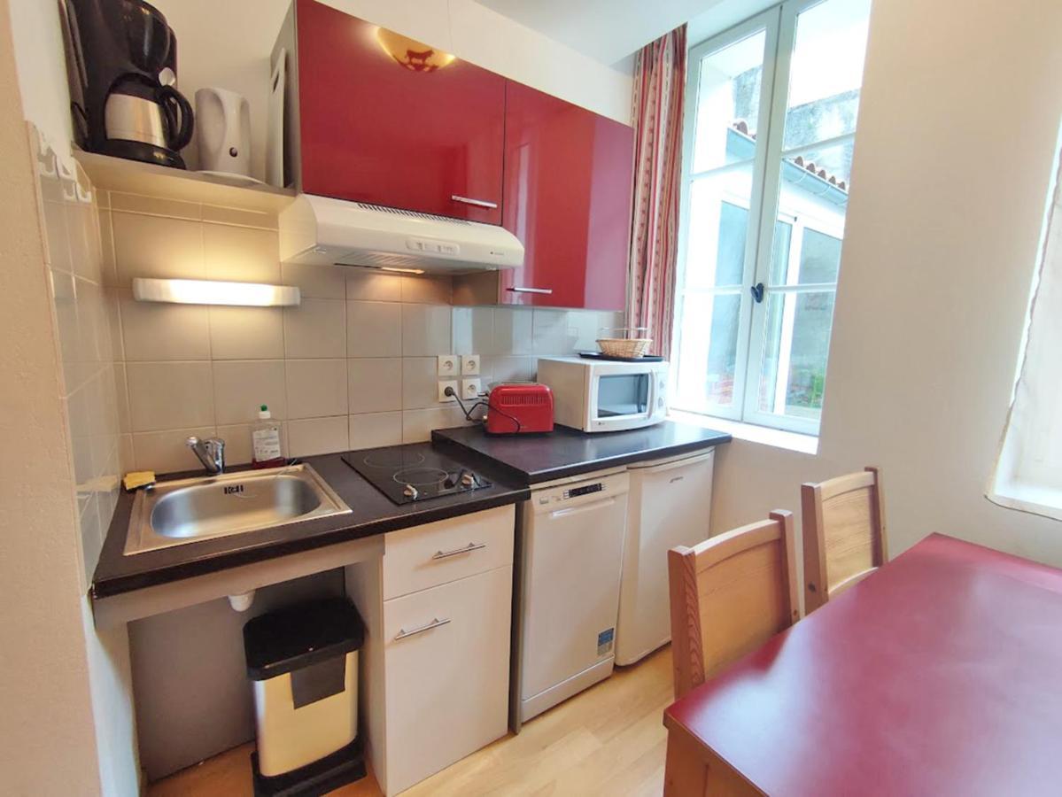 Pat 83, T2, Centre Luchon, Wifi, Casier A Skis, 4 Personnes Bagnères-de-Luchon 외부 사진